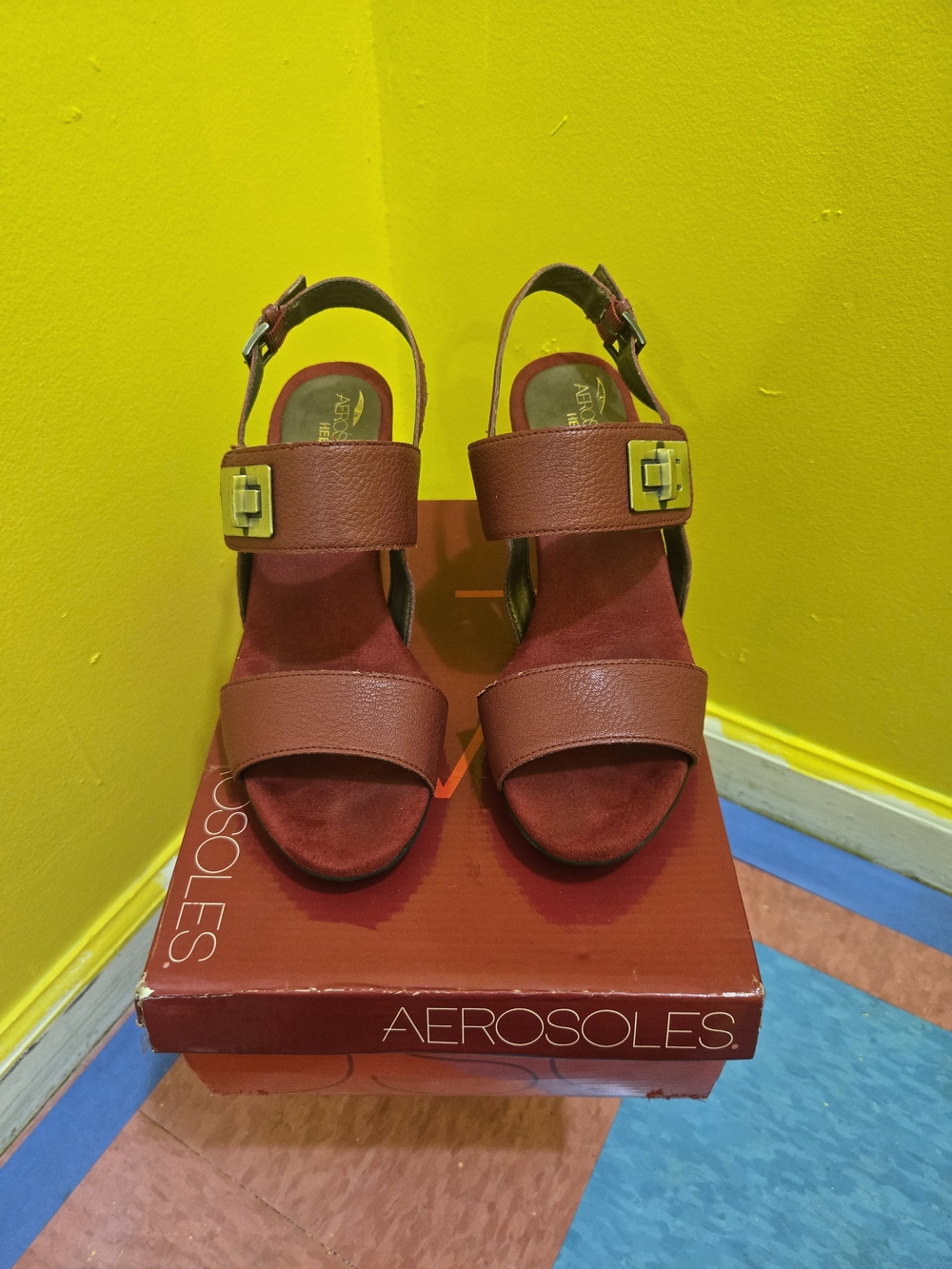 Aerosoles Women's Red Buckle Strap Sandals